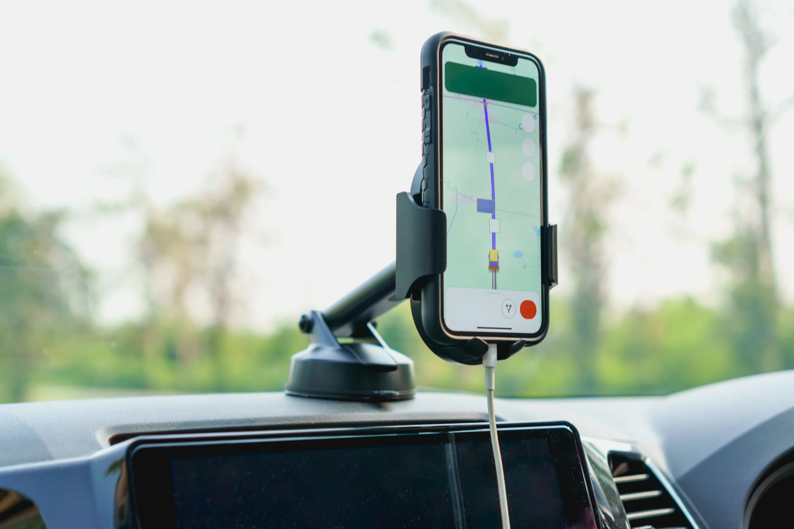 Windshield vs Vent Phone Mounts